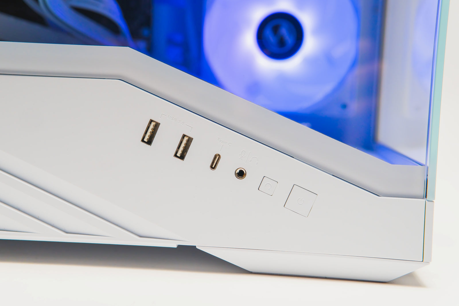 A1 - AMD Arctic - Nvidia RTX 5070TI 16GB GDDR7